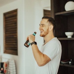Meet your Posher, Adam